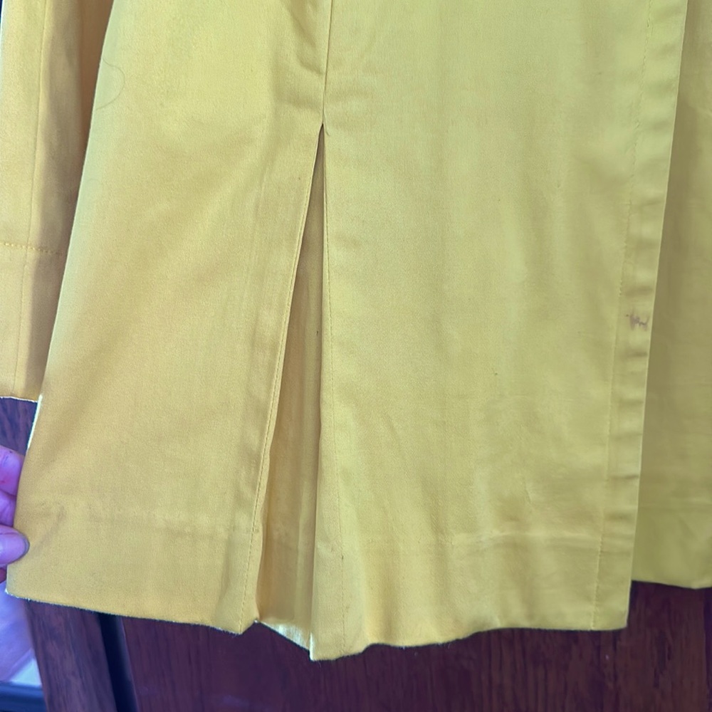 Spring button coat - Picture 3 of 6
